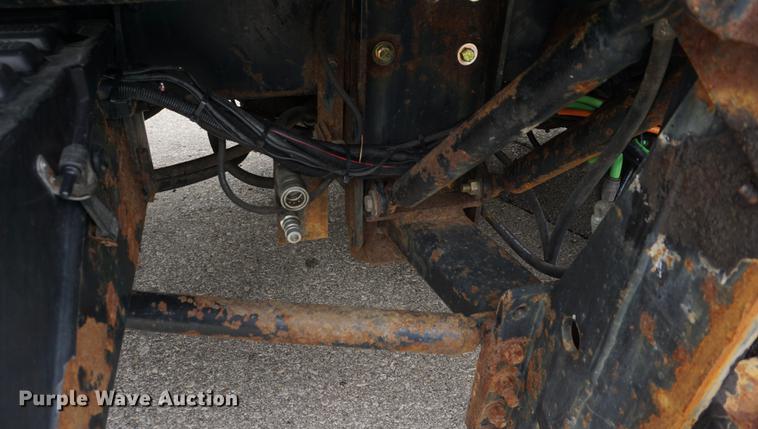 image for item DD6444 2006 International 7400 dump truck