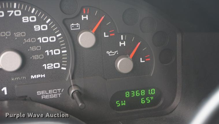 image for item DD6445 2004 Ford Explorer SUV