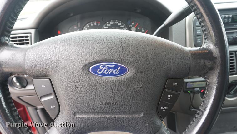 image for item DD6445 2004 Ford Explorer SUV