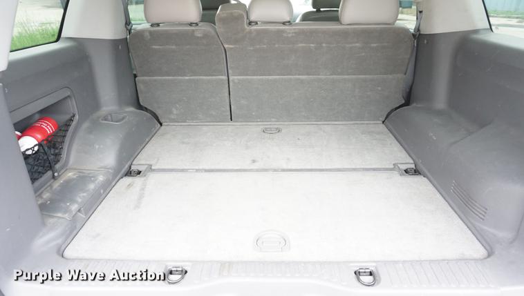 image for item DD6445 2004 Ford Explorer SUV