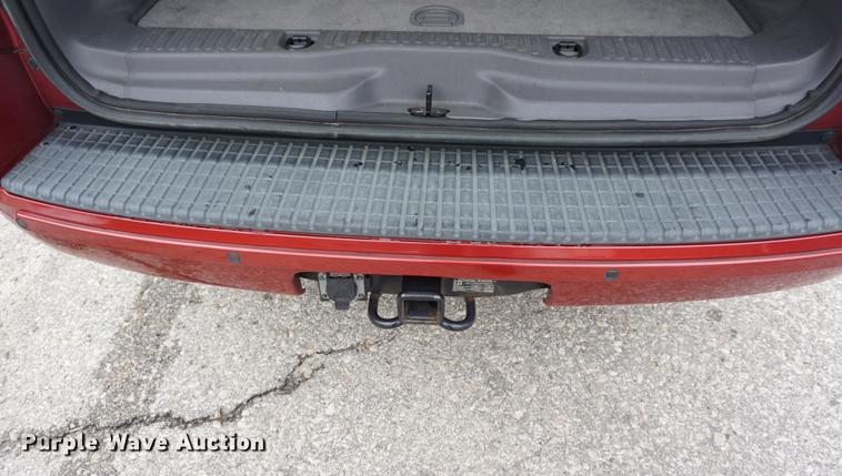 image for item DD6445 2004 Ford Explorer SUV