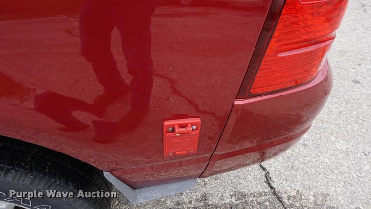 image for item DD6445 2004 Ford Explorer SUV