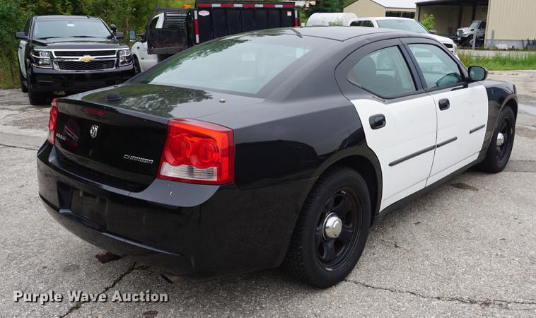 image for item DD6446 2010 Dodge Charger