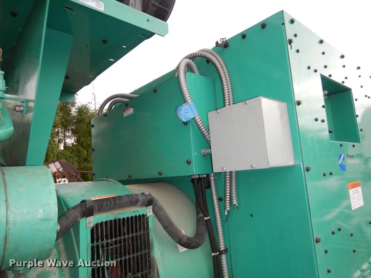 image for item DD6458 2005 Cummins generator