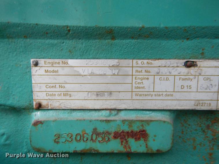 image for item DD6458 2005 Cummins generator