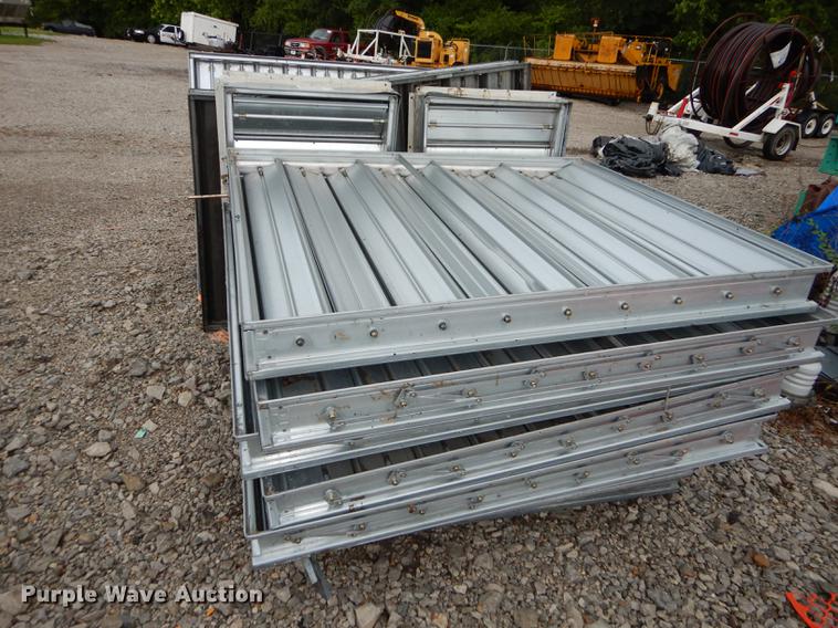 image for item DD6458 2005 Cummins generator