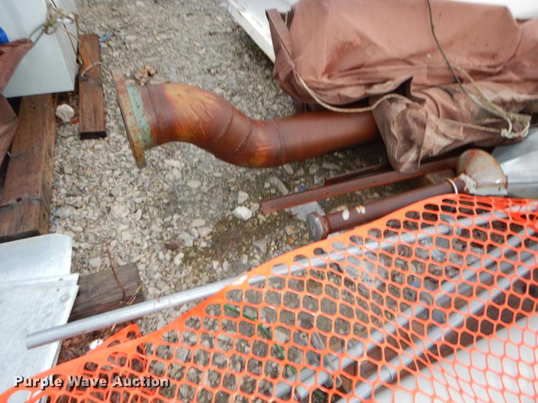 image for item DD6458 2005 Cummins generator