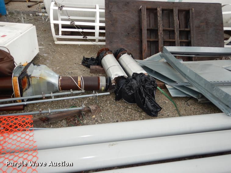 image for item DD6458 2005 Cummins generator