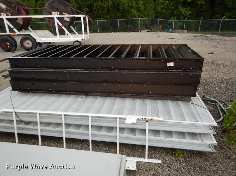 image for item DD6458 2005 Cummins generator