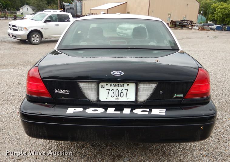 image for item DD6465 2010 Ford Crown Victoria Police Interceptor