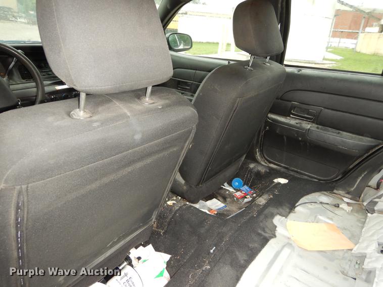 image for item DD6465 2010 Ford Crown Victoria Police Interceptor