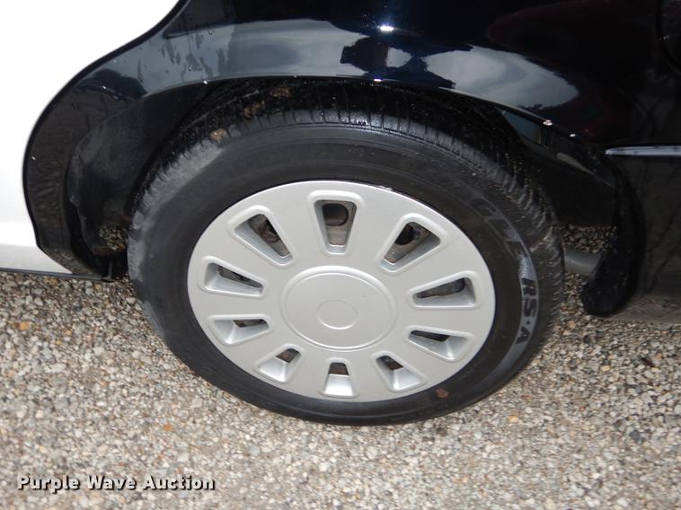 image for item DD6465 2010 Ford Crown Victoria Police Interceptor