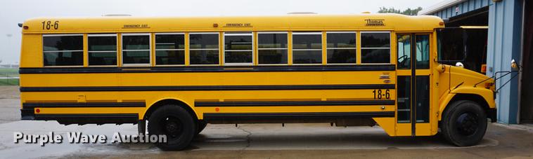 image for item DD6502 2006 Freightliner FS65 Thomas school bus