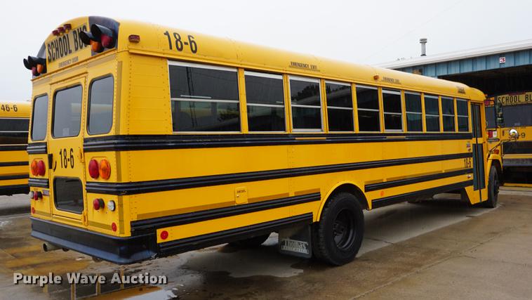 image for item DD6502 2006 Freightliner FS65 Thomas school bus