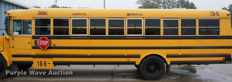 image for item DD6502 2006 Freightliner FS65 Thomas school bus