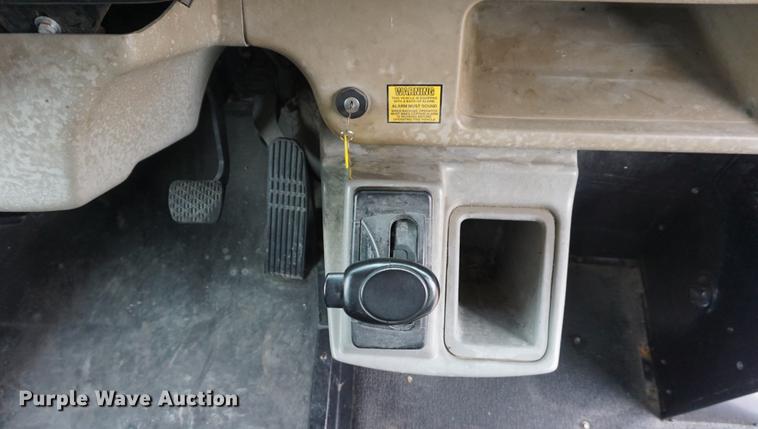 image for item DD6502 2006 Freightliner FS65 Thomas school bus