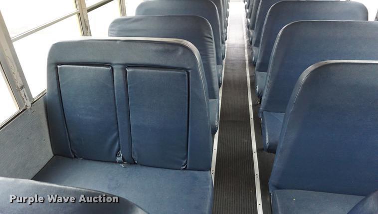 image for item DD6502 2006 Freightliner FS65 Thomas school bus