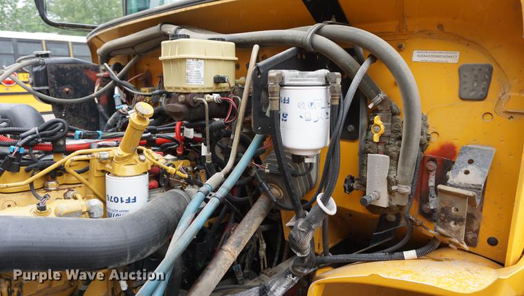 image for item DD6502 2006 Freightliner FS65 Thomas school bus