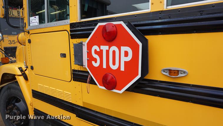 image for item DD6502 2006 Freightliner FS65 Thomas school bus