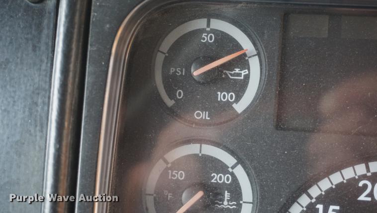 image for item DD6503 2006 Freightliner FS65 Thomas school bus