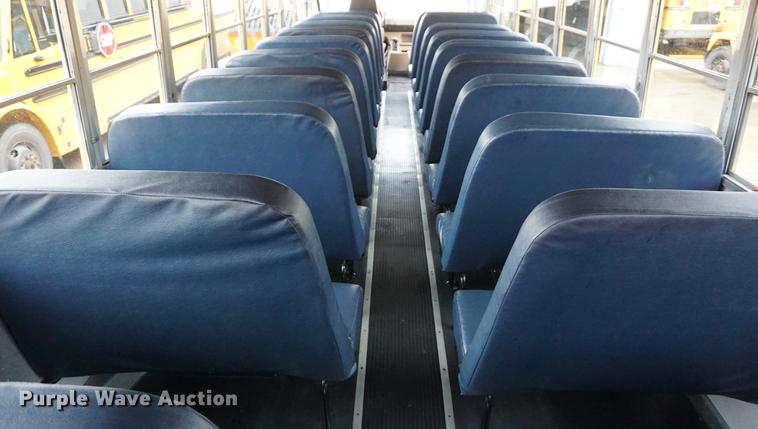 image for item DD6503 2006 Freightliner FS65 Thomas school bus