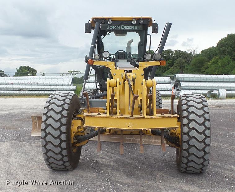 image for item DD7342 2008 John Deere 772D motor grader