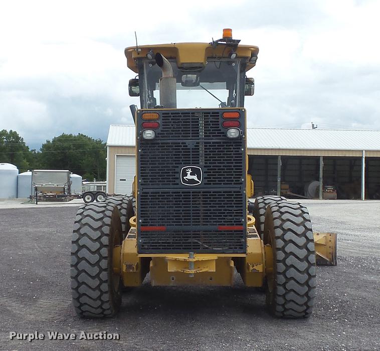 image for item DD7342 2008 John Deere 772D motor grader