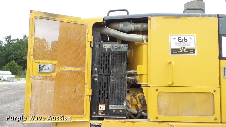 image for item DD7342 2008 John Deere 772D motor grader