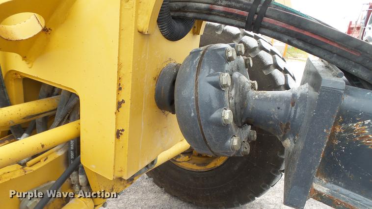 image for item DD7342 2008 John Deere 772D motor grader