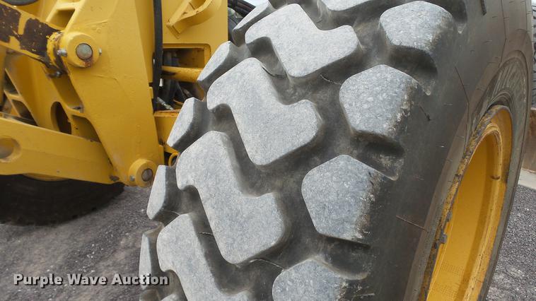 image for item DD7342 2008 John Deere 772D motor grader