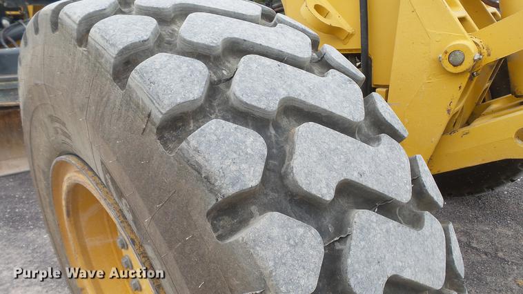 image for item DD7342 2008 John Deere 772D motor grader