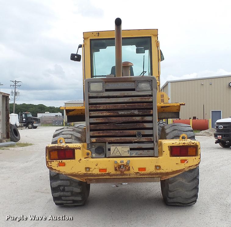 image for item DD7343 1995 Volvo L70C wheel loader