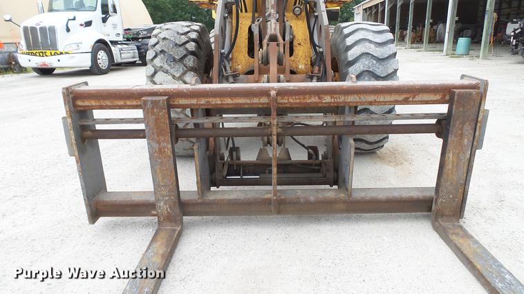 image for item DD7343 1995 Volvo L70C wheel loader