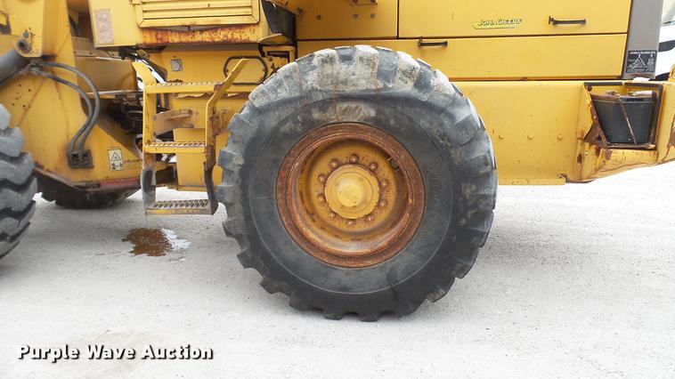 image for item DD7343 1995 Volvo L70C wheel loader