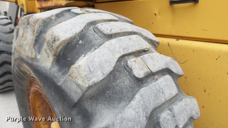 image for item DD7343 1995 Volvo L70C wheel loader