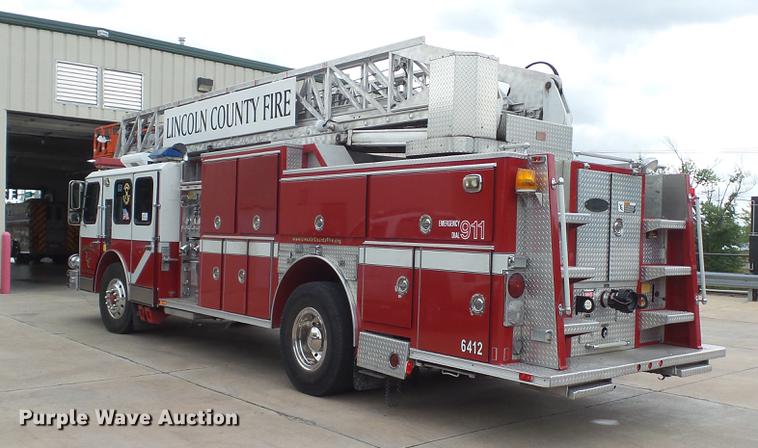 image for item DD7344 1989 Emergency One ladder fire truck