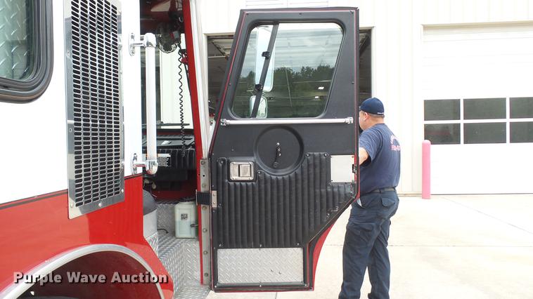 image for item DD7344 1989 Emergency One ladder fire truck