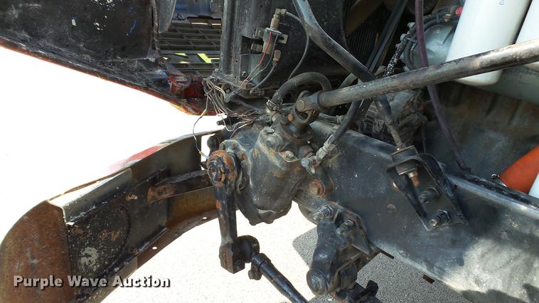 image for item DD7364 1994 Mack CH613 semi truck