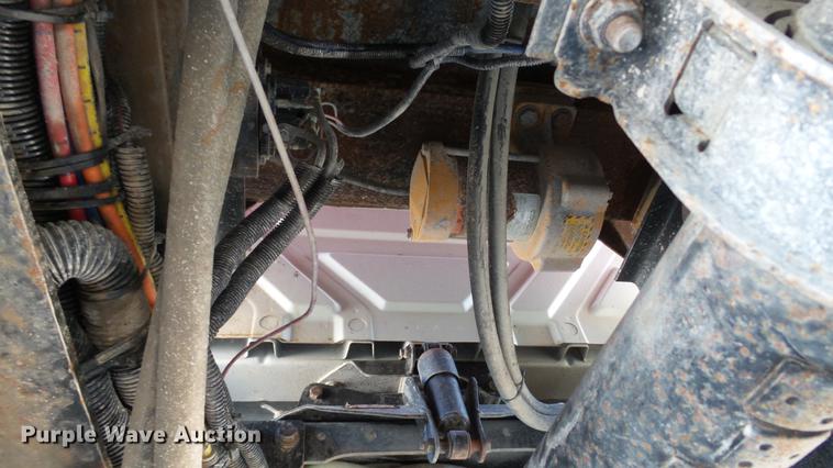 image for item DD7365 2010 International WorkStar 7400 dump truck