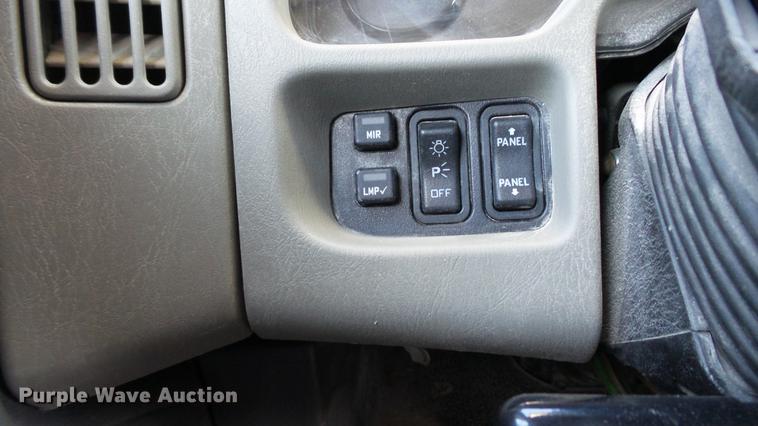 image for item DD7365 2010 International WorkStar 7400 dump truck