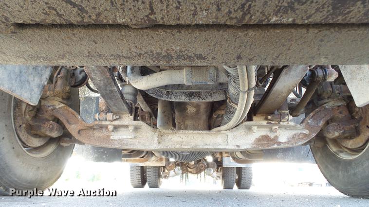 image for item DD7365 2010 International WorkStar 7400 dump truck