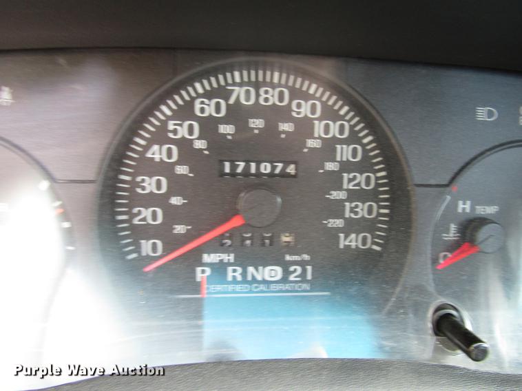 image for item DD7896 2005 Ford Crown Victoria Police Interceptor