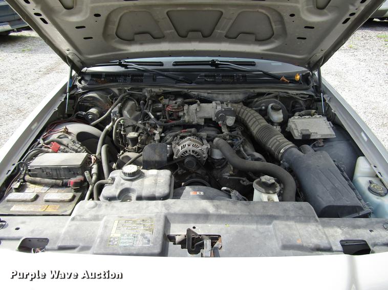 image for item DD7896 2005 Ford Crown Victoria Police Interceptor