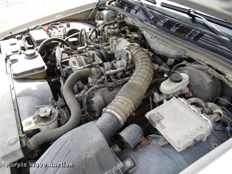 image for item DD7896 2005 Ford Crown Victoria Police Interceptor