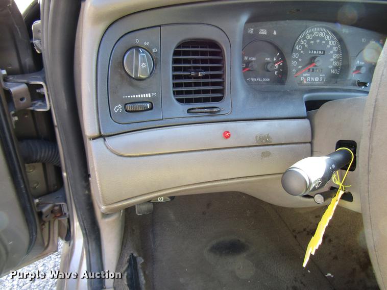 image for item DD7897 2003 Ford Crown Victoria Police Interceptor