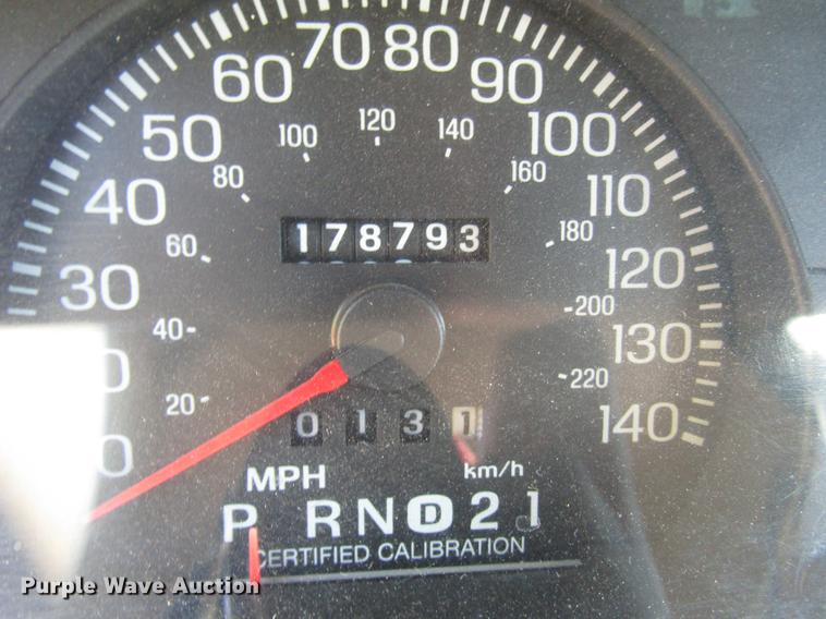 image for item DD7897 2003 Ford Crown Victoria Police Interceptor