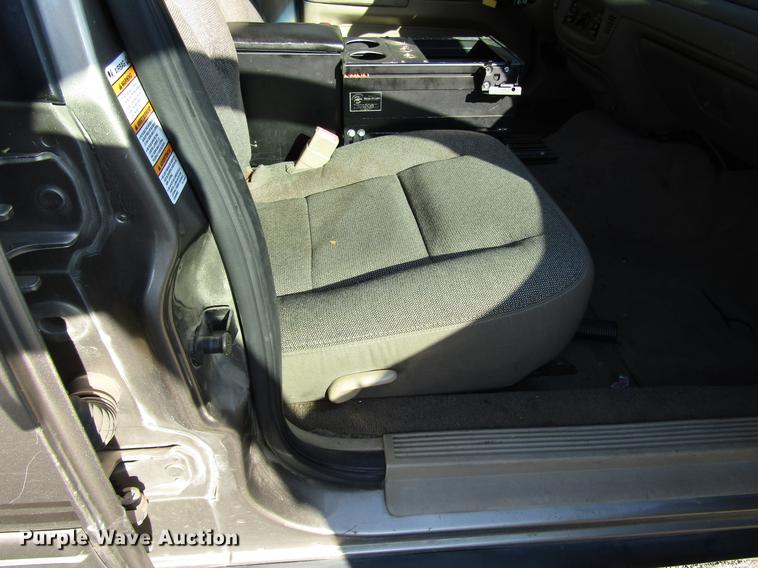 image for item DD7897 2003 Ford Crown Victoria Police Interceptor