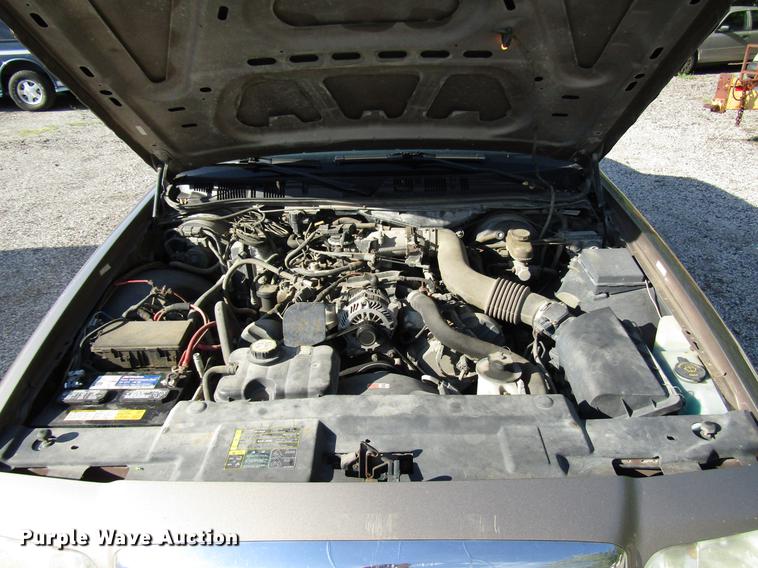 image for item DD7897 2003 Ford Crown Victoria Police Interceptor