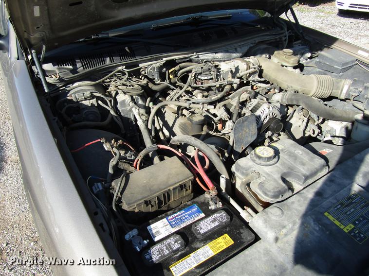 image for item DD7897 2003 Ford Crown Victoria Police Interceptor