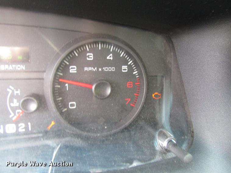 image for item DD7898 2006 Ford Crown Victoria Police Interceptor